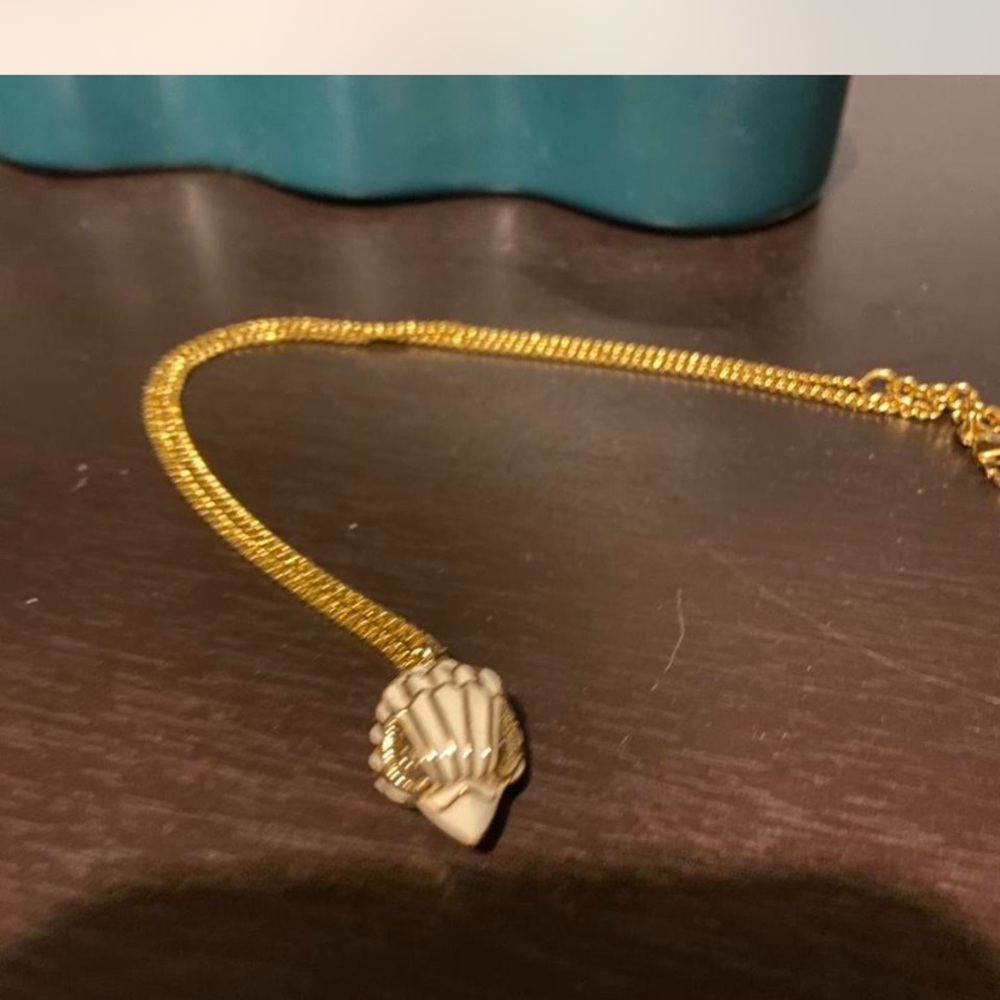 Kurt Geiger bird Pendant Necklace